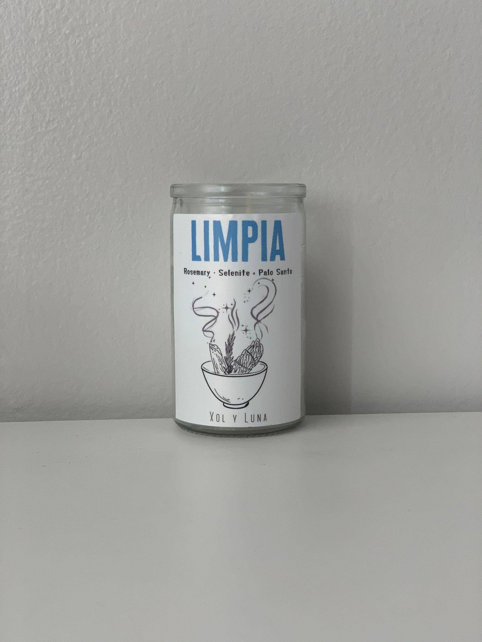 Limpia  Candle